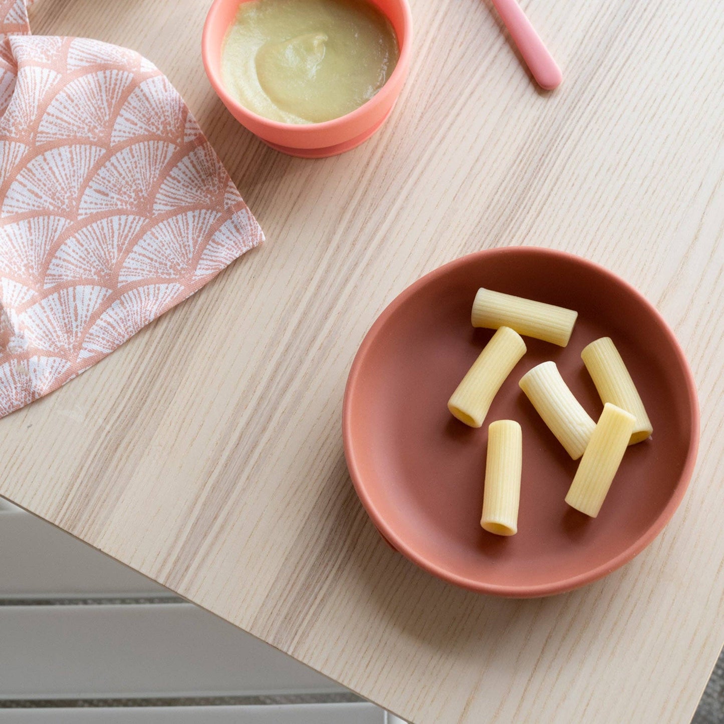 Set 2 Assiettes ventouses en silicone - Blush / Terracotta